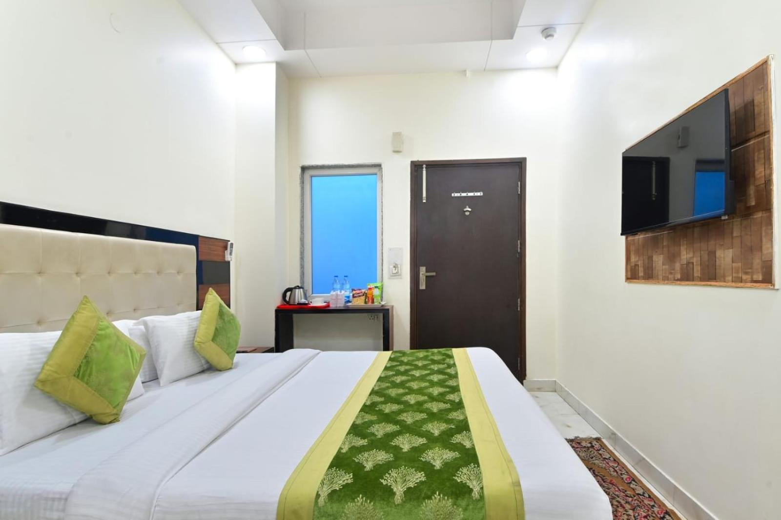 Hotel Emporio View - New Delhi Railway Station - Paharganj Zewnętrze zdjęcie