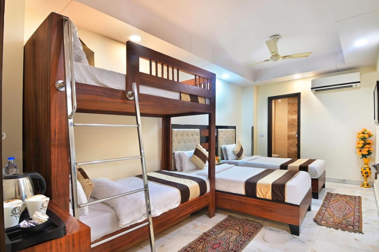 Hotel Emporio View - New Delhi Railway Station - Paharganj Zewnętrze zdjęcie