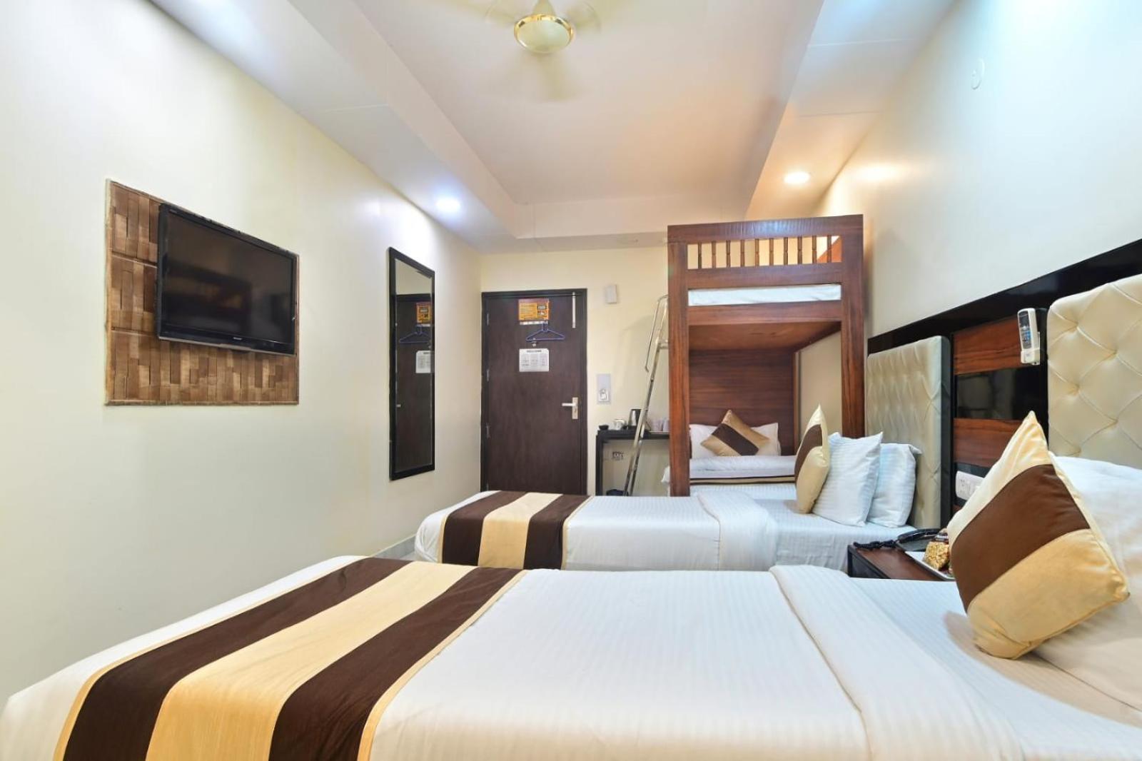 Hotel Emporio View - New Delhi Railway Station - Paharganj Zewnętrze zdjęcie