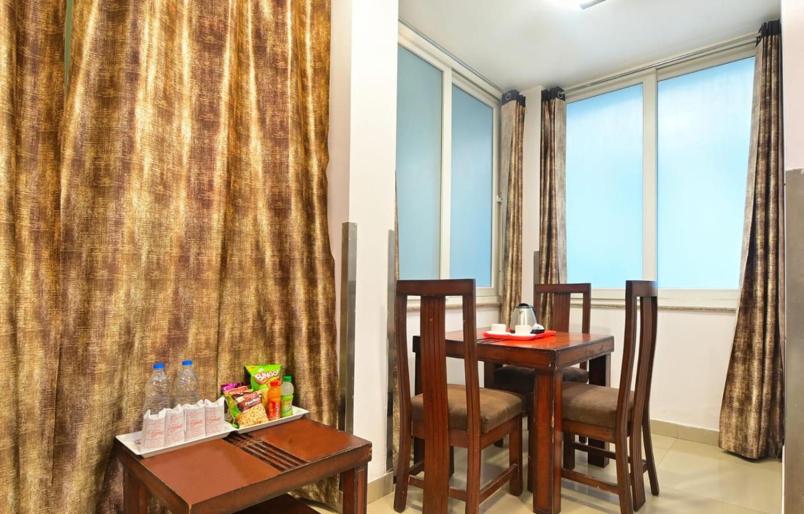 Hotel Emporio View - New Delhi Railway Station - Paharganj Zewnętrze zdjęcie